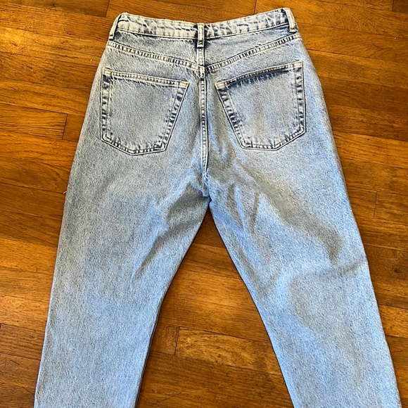 NWT Topshop High Waisted Mom Jean - Picture 5 of 8